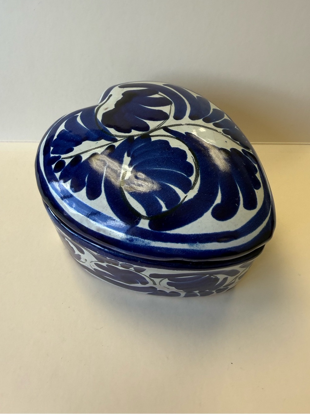 Vintage Talavera Heart-Shaped Handpainted Cobalt Blue and White Trinket Box